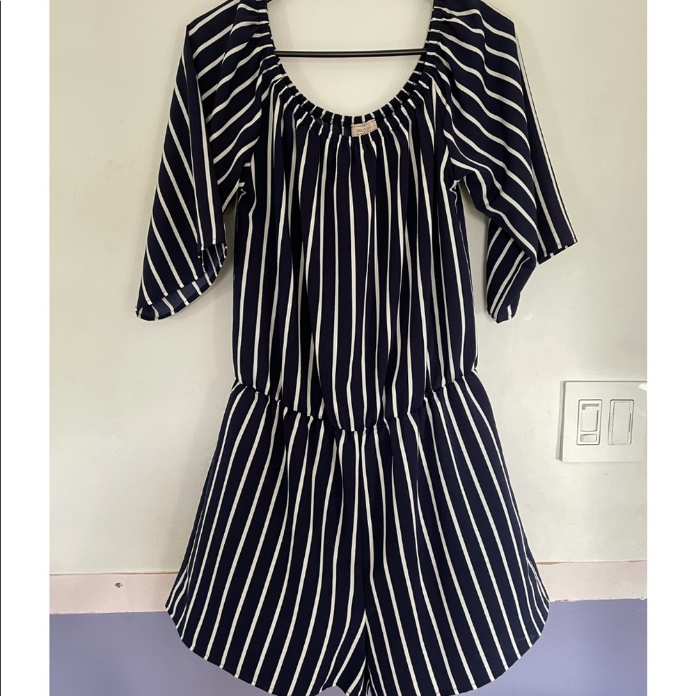 🌹✨ Navy/White Stripped Romper with Stretchy Neckline
